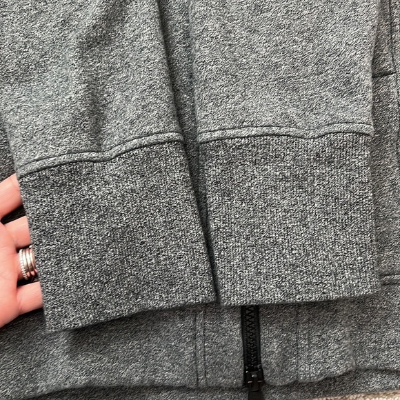 LULULEMON Back To It Wrap - size 6 - Picture 9 of 16